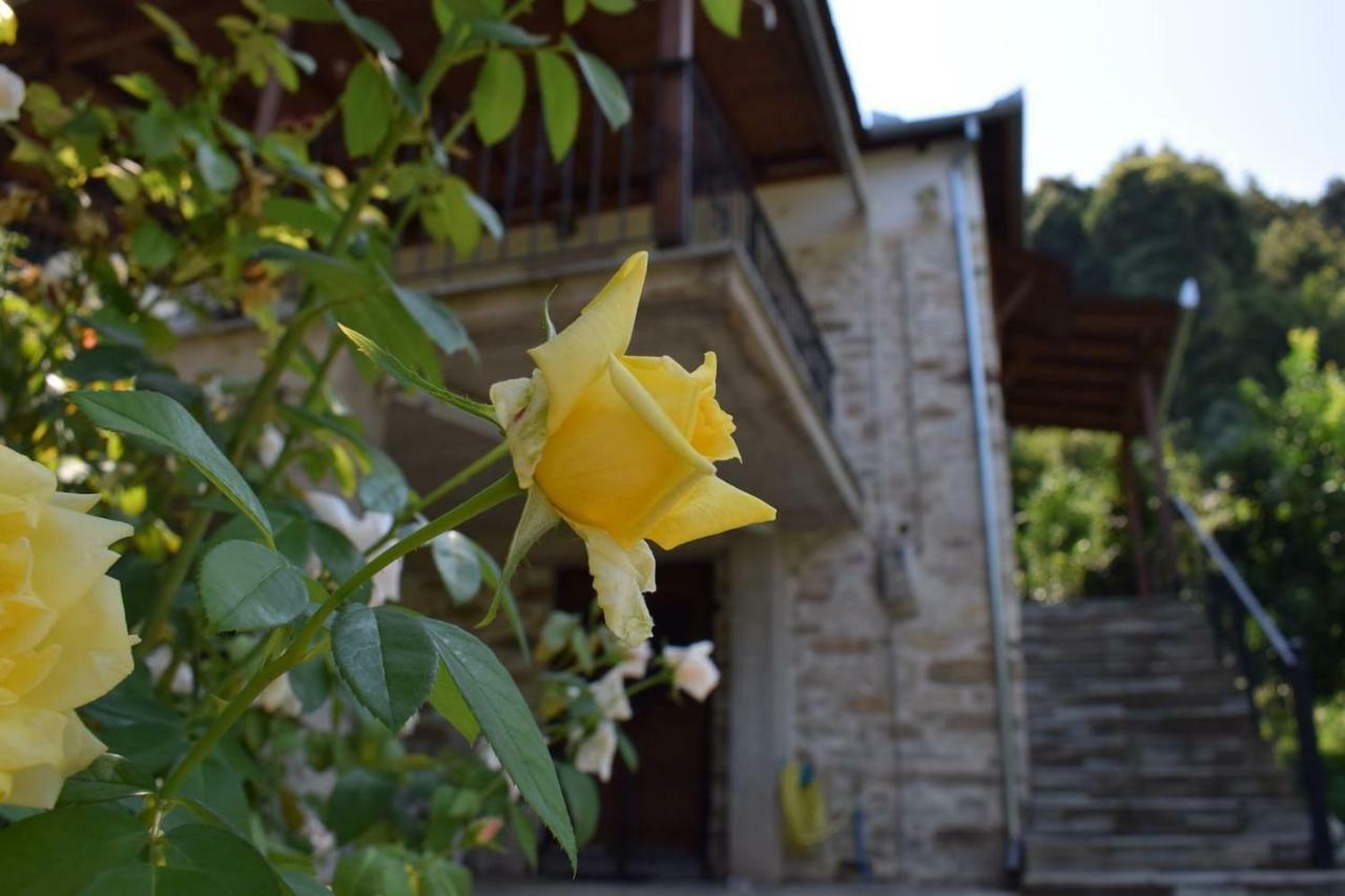 Holiday Home Dionysis Chorefton Bagian luar foto