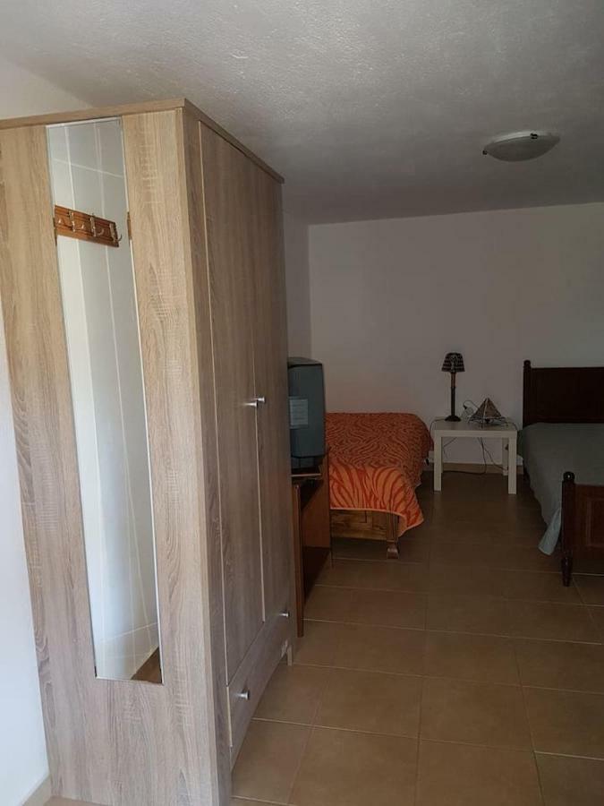Holiday Home Dionysis Chorefton Bagian luar foto