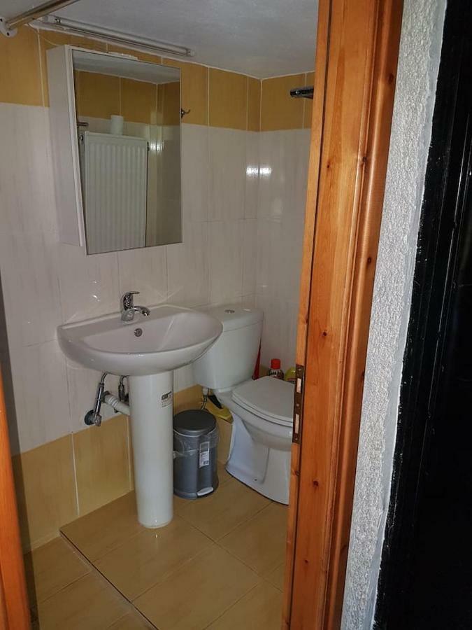 Holiday Home Dionysis Chorefton Bagian luar foto
