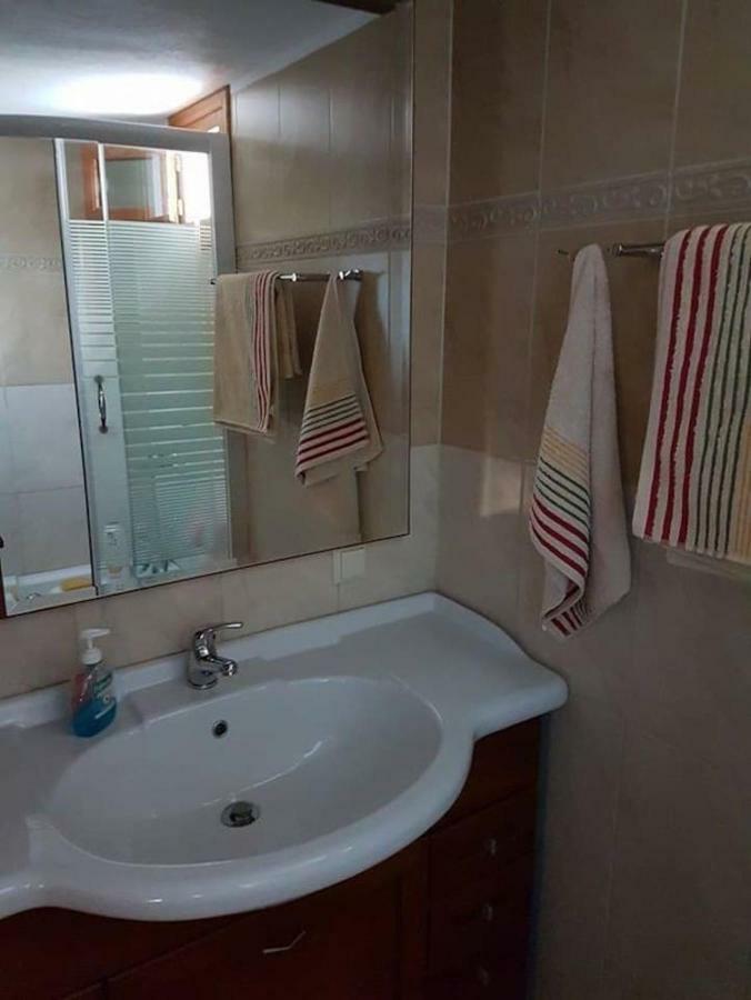 Holiday Home Dionysis Chorefton Bagian luar foto